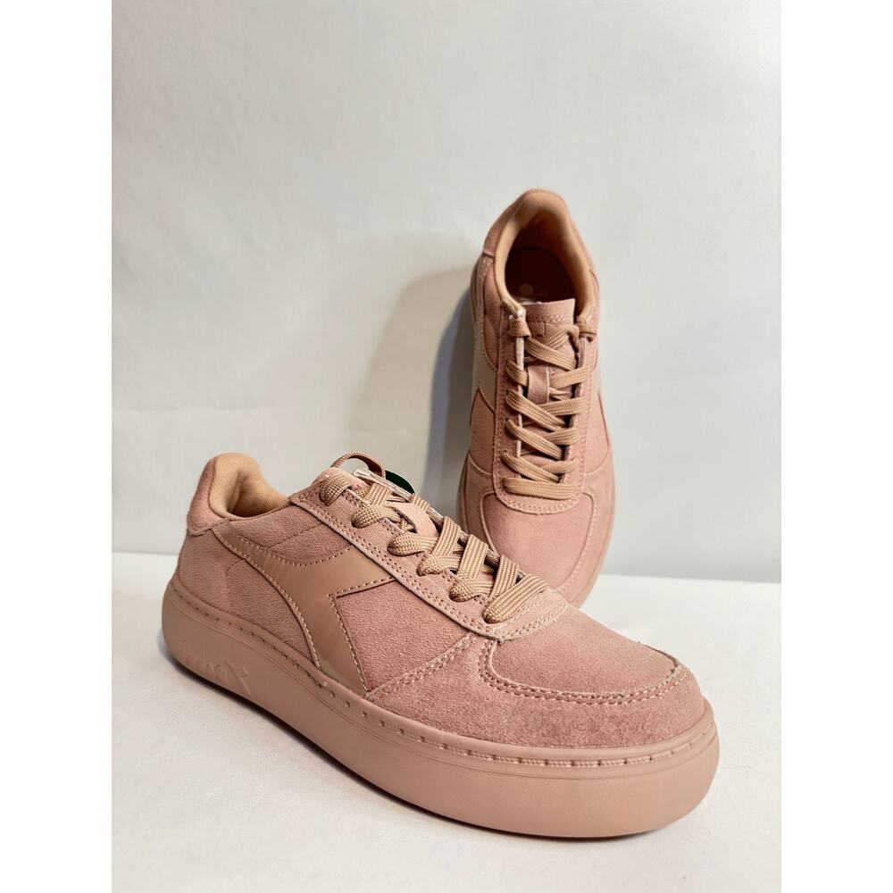 Diadora 95672 pink 8.5 NWT